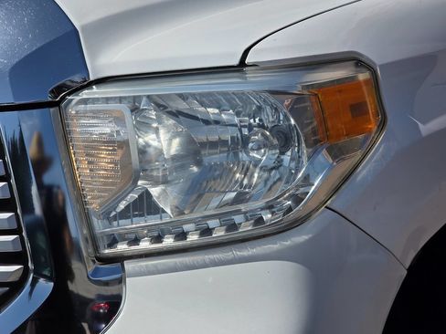 Used 2016 Toyota Tundra Limited AWD/4WD image 6