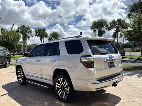 Used 2024 Toyota 4Runner Limited AWD/4WD image 6