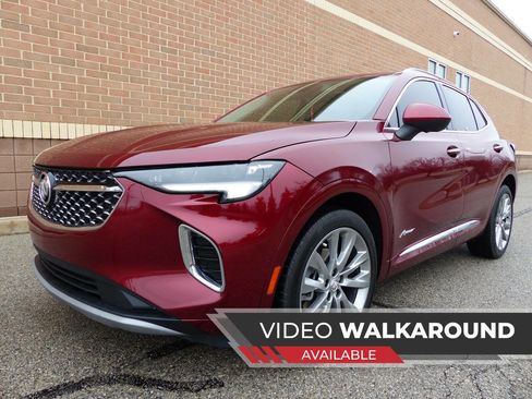 Used 2023 Buick Envision Avenir image 1