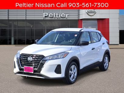 Certified 2025 Nissan Kicks Play S
