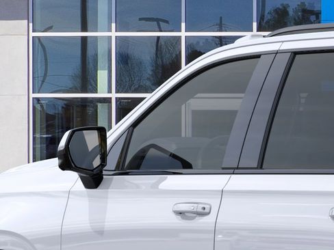 New 2026 Chevrolet Suburban RST w/ Advanced Technology Package AWD/4WD image 14