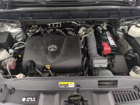 Used 2020 Toyota Highlander Limited AWD/4WD image 22