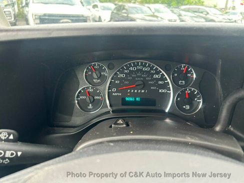 Used 2021 Chevrolet Express 2500 w/ Driver Convenience Package RWD image 24