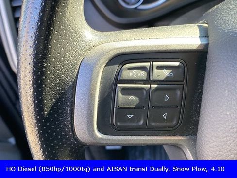 Used 2019 RAM 3500 Tradesman image 16