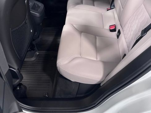 Certified 2026 Volvo XC60 B5 Plus AWD/4WD image 21