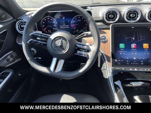 Used 2025 Mercedes-Benz C 300 4MATIC Sedan image 16