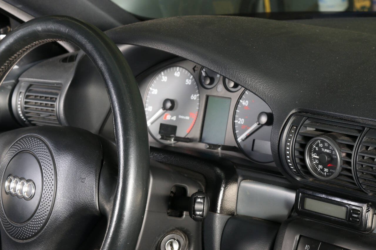 Used 2002 Audi S4 Sedan AWD/4WD image 55