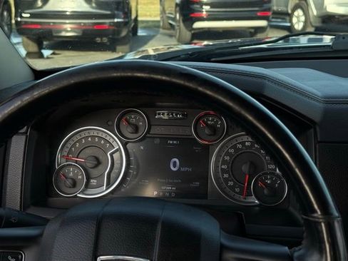 Used 2015 RAM 1500 Sport w/ Black Ram 1500 Sport Group image 9