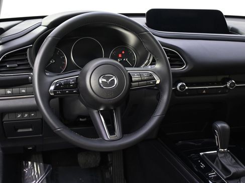 Certified 2025 MAZDA CX-30 AWD 2.5 S w/ Preferred Package image 12