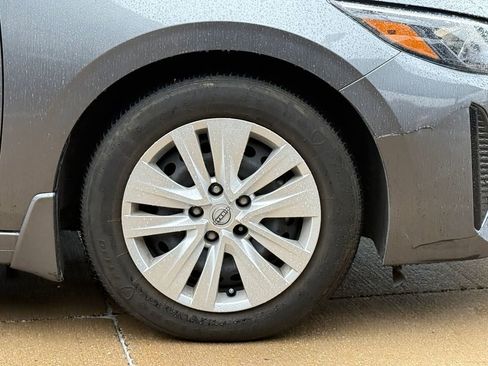 Used 2024 Nissan Sentra S FWD image 5