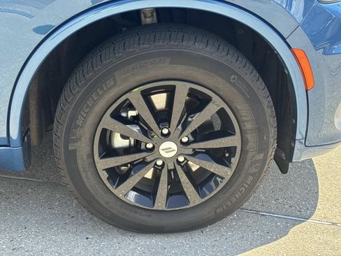 Used 2025 Dodge Durango GT RWD image 4