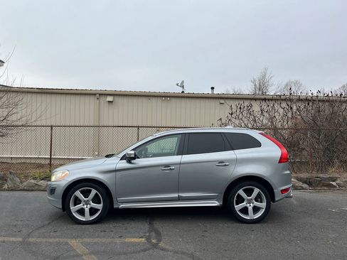 Used 2012 Volvo XC60 T6 R-Design image 36