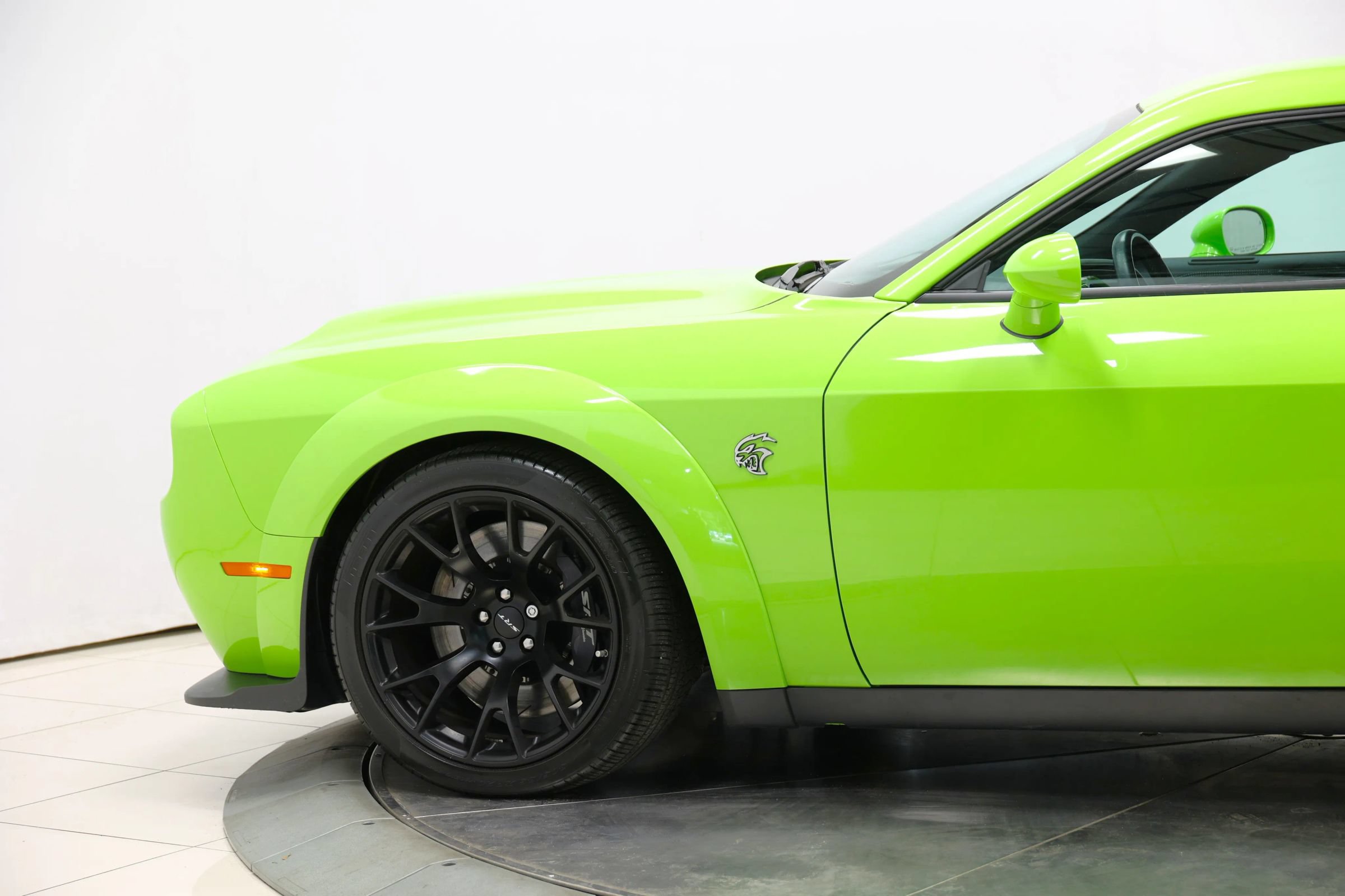 Used 2023 Dodge Challenger SRT Hellcat RWD image 7