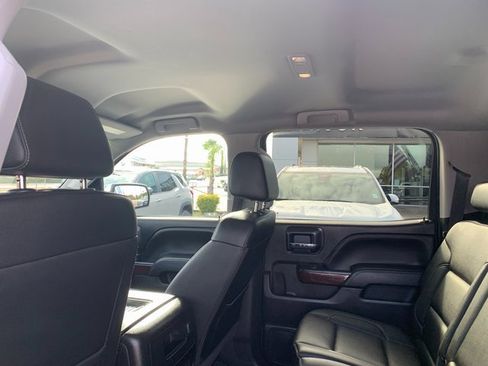 Used 2018 GMC Sierra 1500 SLT image 13