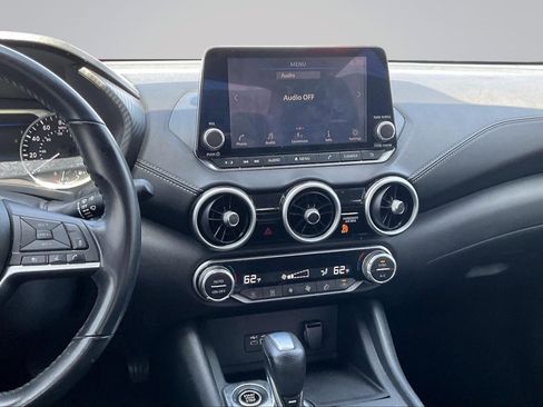 Used 2020 Nissan Sentra SV image 6