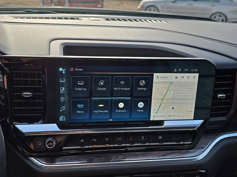 Certified 2025 Chevrolet Silverado 1500 LTZ w/ Technology Package image 16