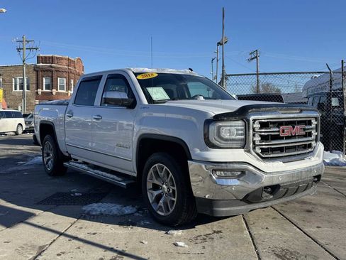 Used 2018 GMC Sierra 1500 SLT image 3