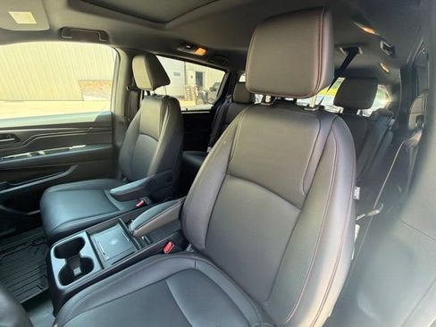Certified 2025 Honda Odyssey Sport-L image 26