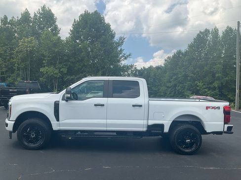 New 2026 Ford F250 XL w/ STX Appearance Package AWD/4WD image 8