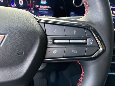 Used 2024 Chevrolet Traverse RS image 15