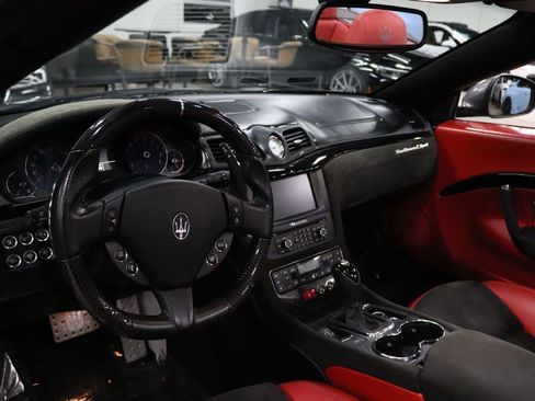 Used 2016 Maserati GranTurismo Sport image 19
