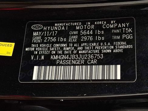 Used 2018 Genesis G80 3.3T Sport AWD/4WD image 24