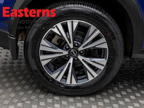 Used 2023 Nissan Rogue SV w/ SV Premium B Package AWD/4WD image 31