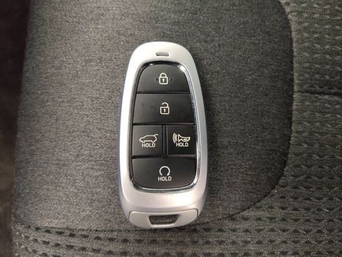 Used 2022 Hyundai Santa Fe SEL image 32