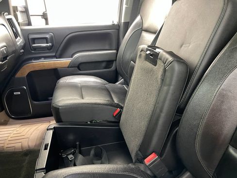 Used 2018 Chevrolet Silverado 3500 LTZ w/ Duramax Plus Package AWD/4WD image 30