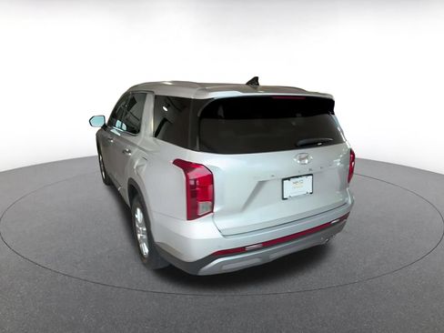 Used 2024 Hyundai Palisade SEL AWD/4WD image 9
