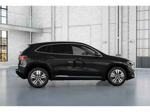 New 2026 Mercedes-Benz GLA 250 image 28
