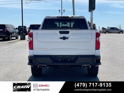 Used 2021 Chevrolet Silverado 1500 LT Trail Boss w/ Convenience Package II AWD/4WD image 6