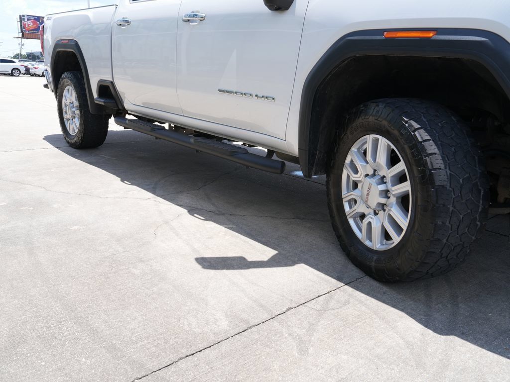 Used 2023 GMC Sierra 2500 SLT w/ SLT Convenience Package AWD/4WD image 11