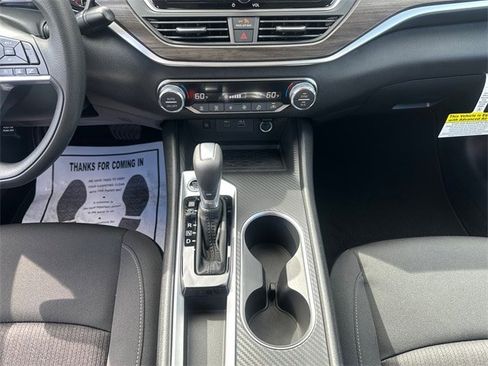 New 2025 Nissan Altima 2.5 SV w/ SV Special Edition Package image 11