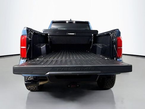 Used 2026 Toyota Tacoma SR5 image 27