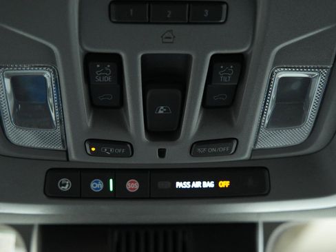 New 2025 GMC Sierra 2500 SLT w/ SLT Premium Package image 40