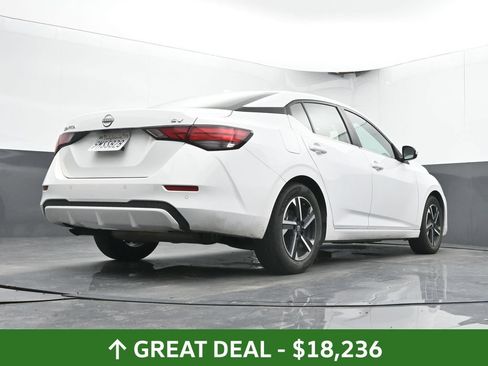 Used 2024 Nissan Sentra SV FWD image 24