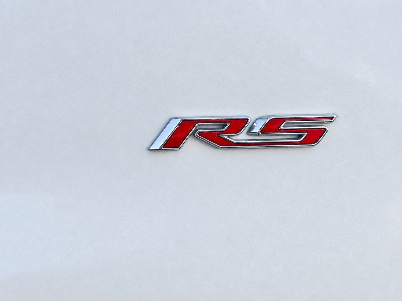Certified 2022 Chevrolet Blazer RS w/ Enhanced Convenience Package AWD/4WD image 7