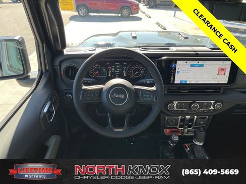 New 2026 Jeep Gladiator Mojave image 12