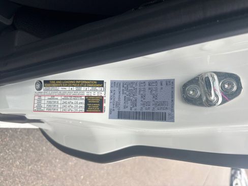 Used 2026 Nissan Frontier S w/ S Utility Package image 33