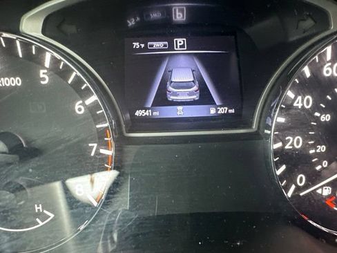 Used 2018 Nissan Pathfinder S AWD/4WD image 18