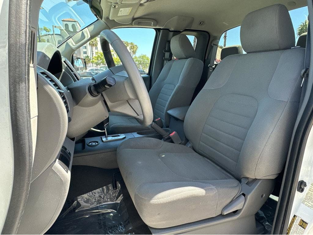 Used 2021 Nissan Frontier S RWD image 8