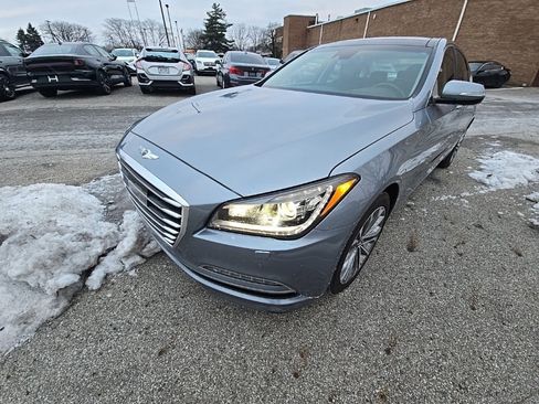 Used 2017 Genesis G80 3.8 w/ Option Group 03 image 3