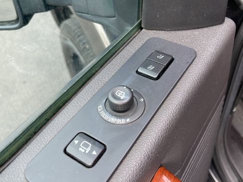 Used 2015 Ford F350 King Ranch w/ King Ranch Package image 21