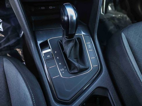 Used 2020 Volkswagen Tiguan S FWD image 26