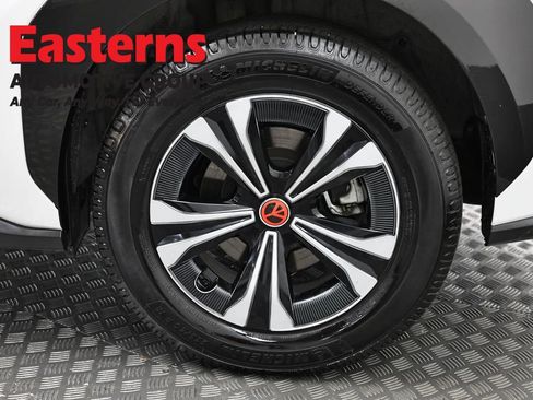 Used 2023 Toyota bZ4X XLE w/ Weather Package image 32