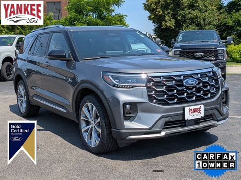 Certified 2025 Ford Explorer Platinum w/ Ultimate Package AWD/4WD image 1