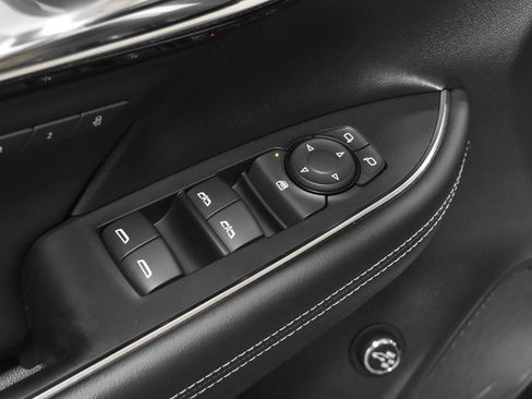 Used 2023 Buick Envision Essence w/ Sport Touring Package AWD/4WD image 13