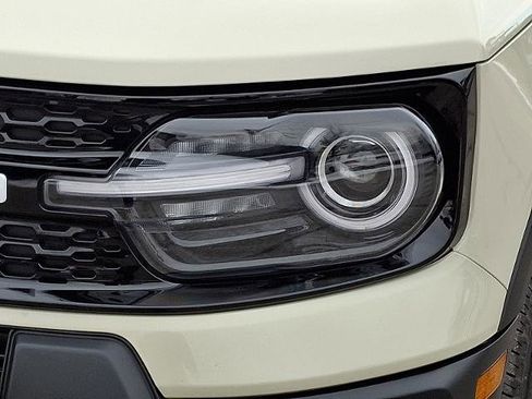 Certified 2025 Ford Bronco Sport Outer Banks w/ Outer Banks Tech Package+ image 9