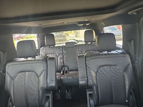 Used 2021 Ford Expedition Max Limited RWD image 12